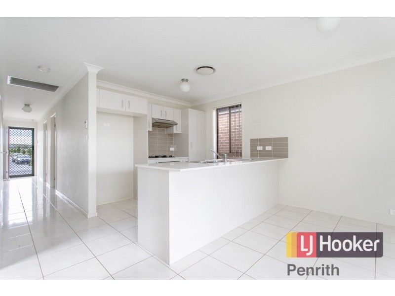 101 Glenmore Ridge Drive, Glenmore Park NSW 2745