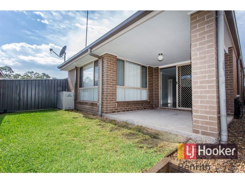 101 Glenmore Ridge Drive, Glenmore Park NSW 2745