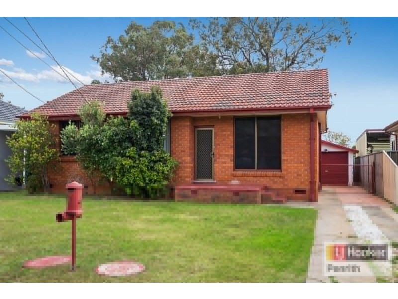 17 Tanderra Street, Colyton NSW 2760
