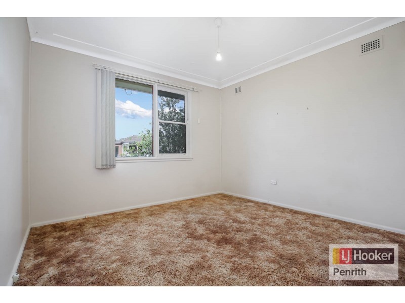 17 Tanderra Street, Colyton NSW 2760