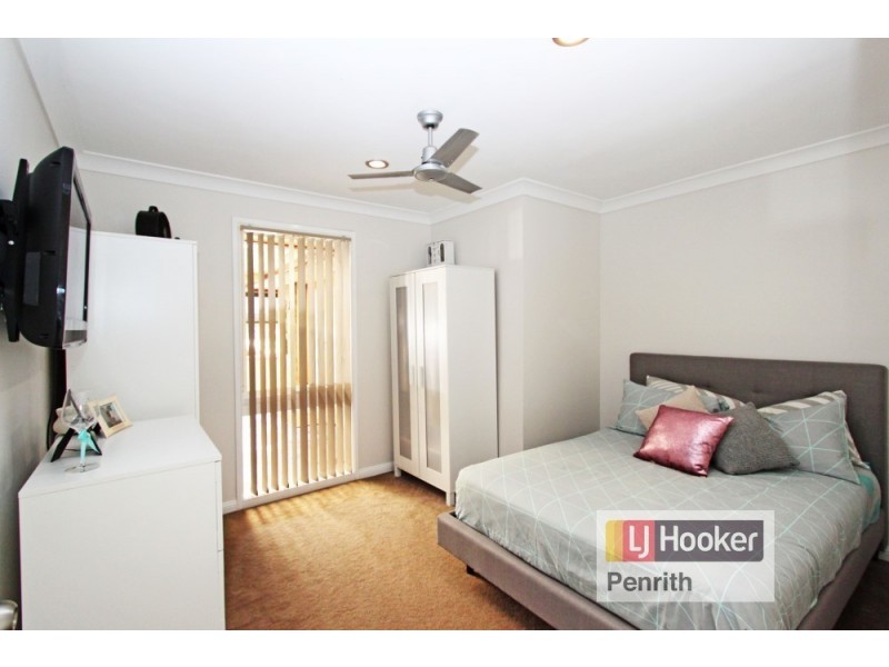 19 Salamander Street, St Clair NSW 2759