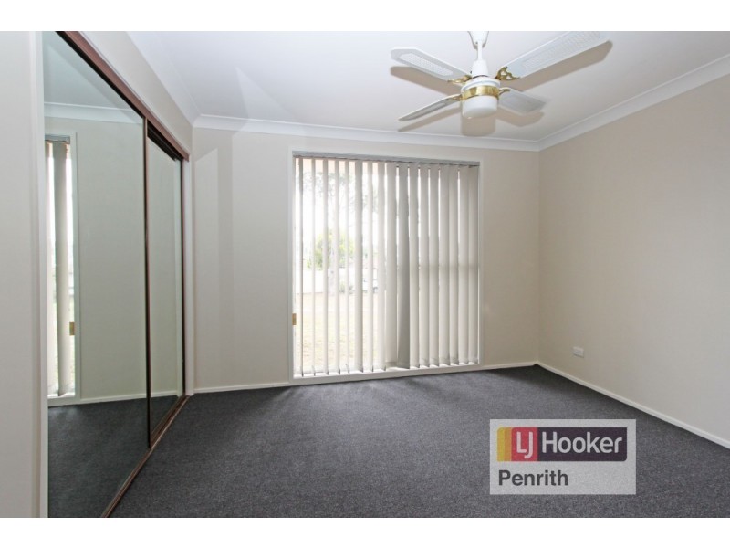 4 Martha Crescent, Cranebrook NSW 2749