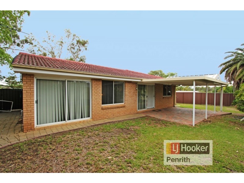 4 Martha Crescent, Cranebrook NSW 2749