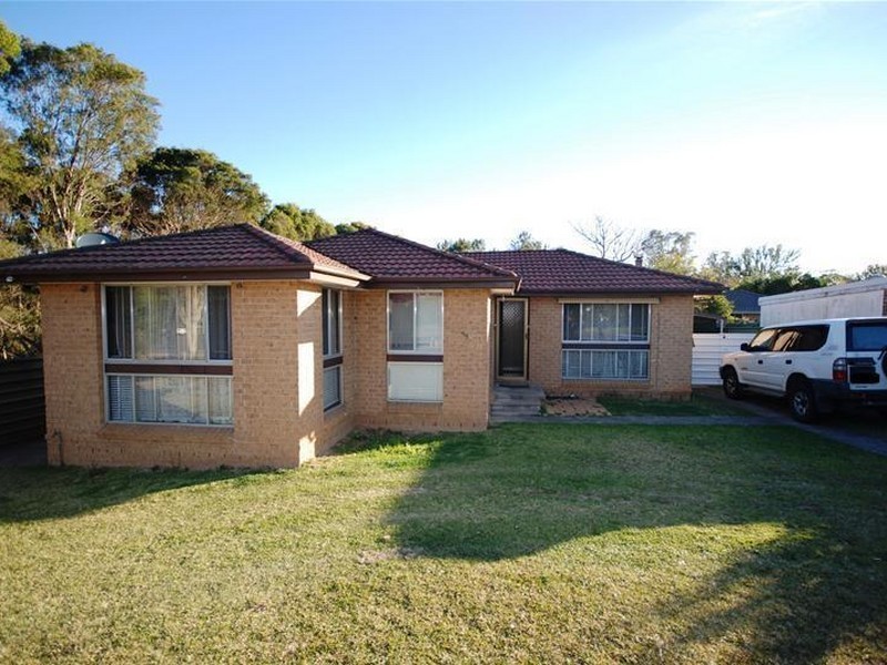 55 Glencoe Avenue, Werrington County NSW 2747