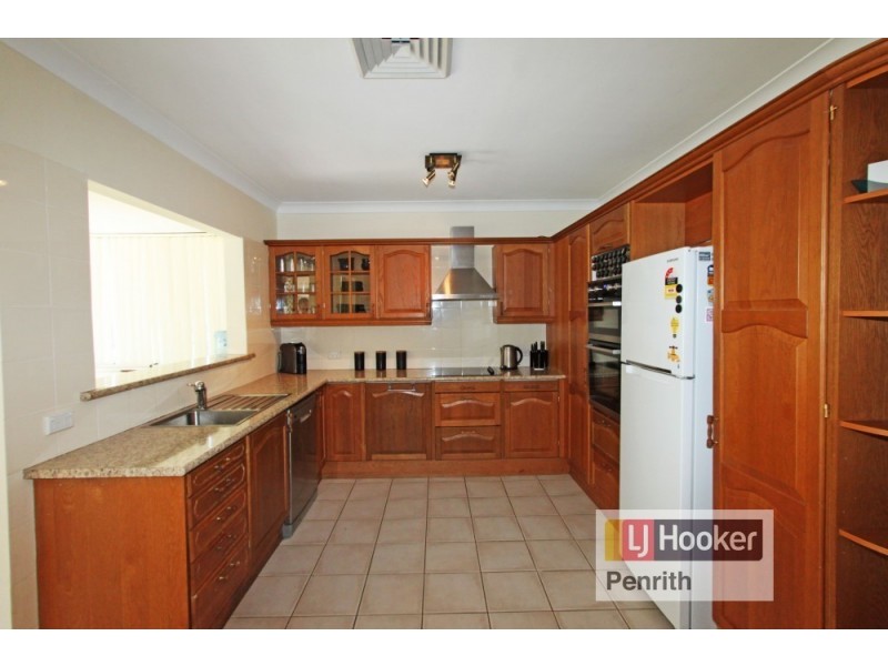 16 Huntingdon Parade, Cambridge Gardens NSW 2747