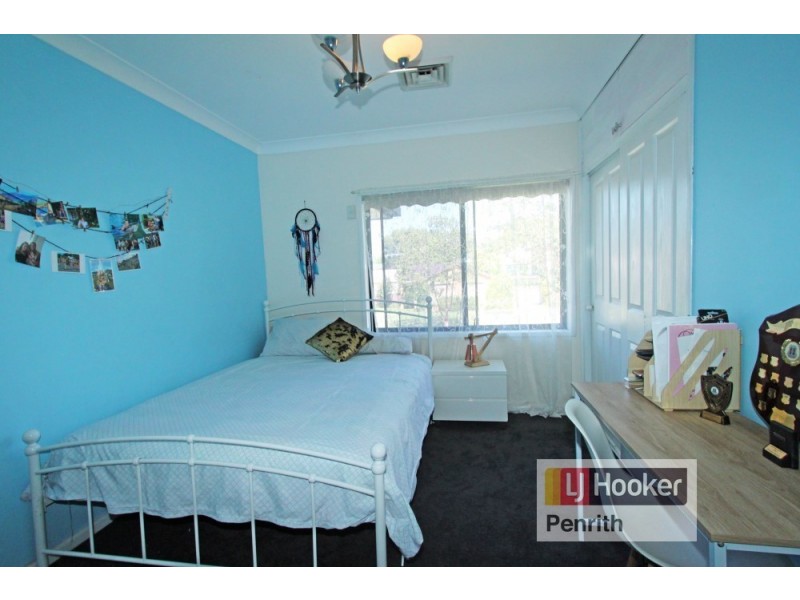 16 Huntingdon Parade, Cambridge Gardens NSW 2747