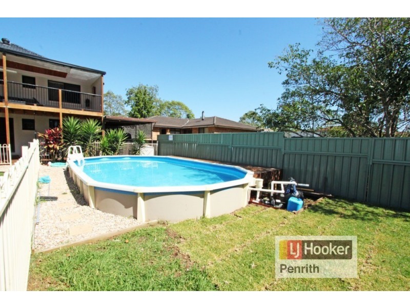 16 Huntingdon Parade, Cambridge Gardens NSW 2747