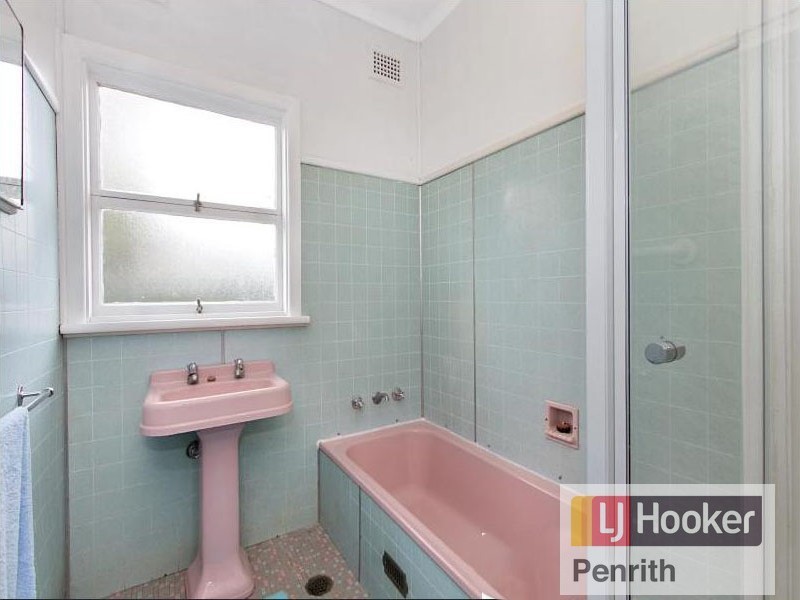 37 Elizabeth Crescent, Kingswood NSW 2747