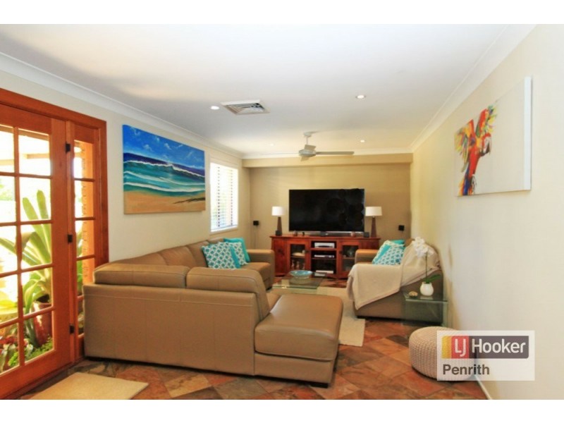 30 Ploughman Crescent, Werrington Downs NSW 2747