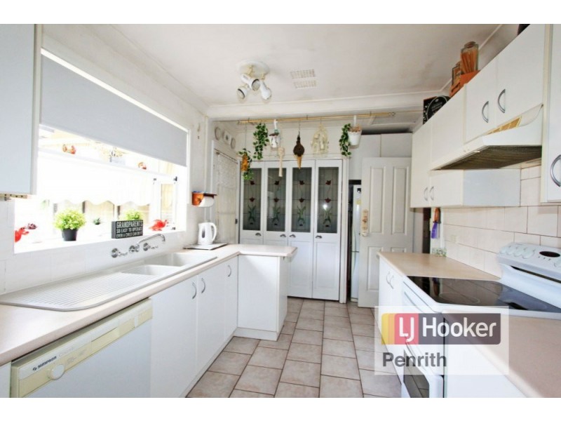 68 Roebuck Crescent, Willmot NSW 2770