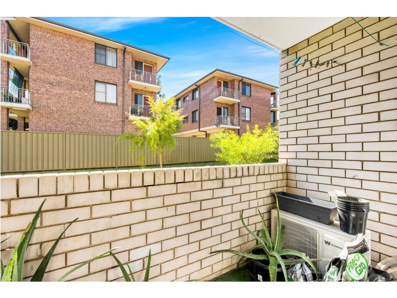 1/4 The Crescent, Penrith NSW 2750
