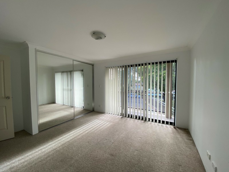 2/20-26 Jenner Street, Baulkham Hills NSW 2153