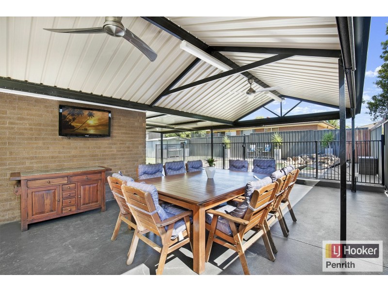 17 Grazier Crescent, Werrington Downs NSW 2747
