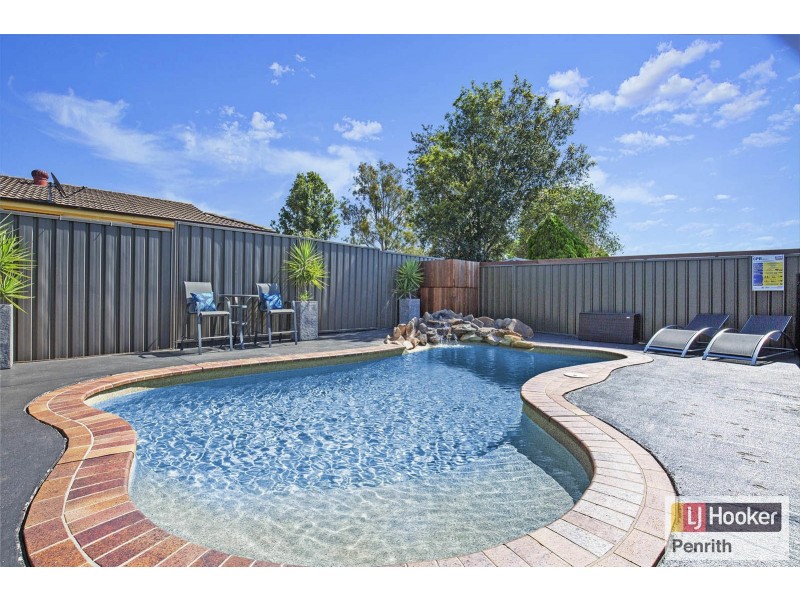 17 Grazier Crescent, Werrington Downs NSW 2747