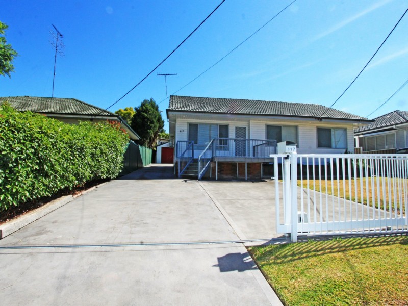117 Smith Street, South Penrith NSW 2750