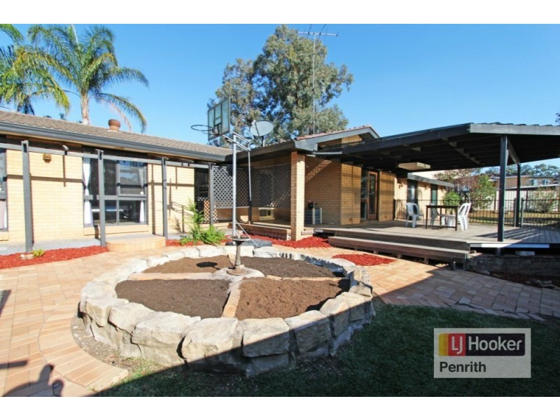 6 Bunce Place, Werrington County NSW 2747