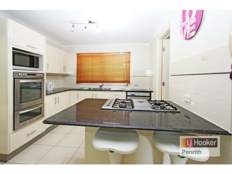 6 Bunce Place, Werrington County NSW 2747