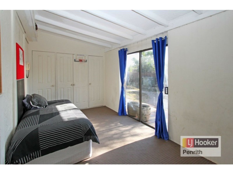 6 Bunce Place, Werrington County NSW 2747