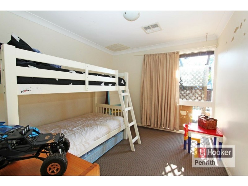 6 Bunce Place, Werrington County NSW 2747