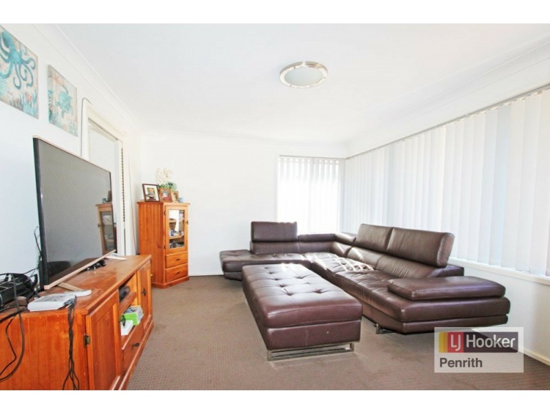 55 Kareela Avenue, Penrith NSW 2750