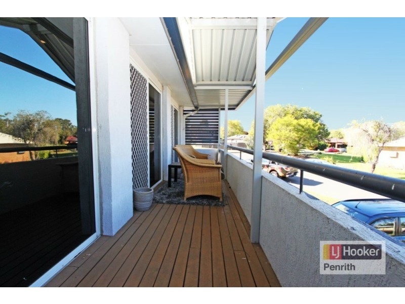 2/20 Kiparra Crescent, South Penrith NSW 2750