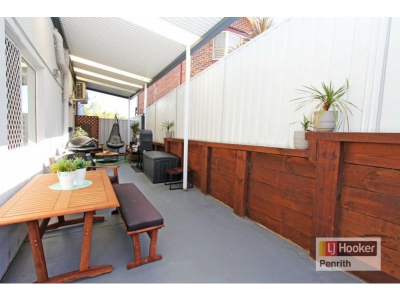 2/20 Kiparra Crescent, South Penrith NSW 2750