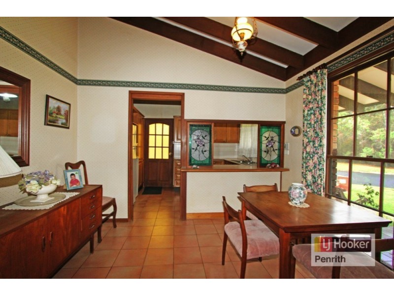 37 Charles Sturt Drive, Werrington County NSW 2747