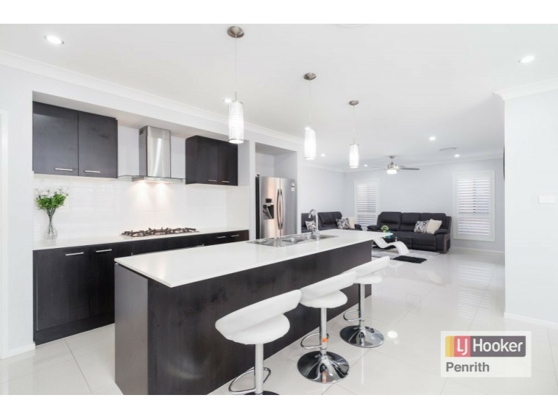 69 Binyang Avenue, Glenmore Park NSW 2745