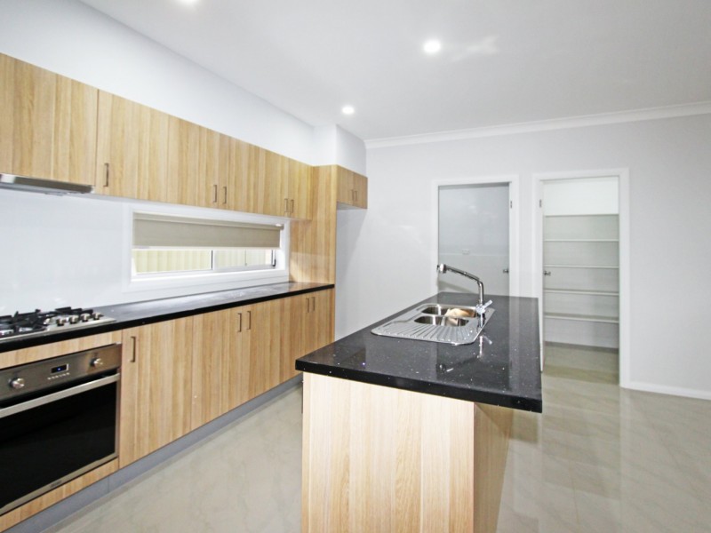 34 Mulgoa Road, Regentville NSW 2745