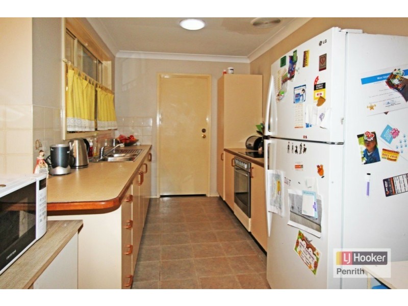 35 Sherringham Road, Cranebrook NSW 2749