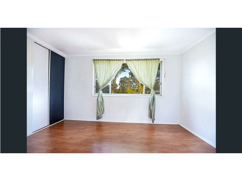 16 Sutton Road, Cambridge Park NSW 2747