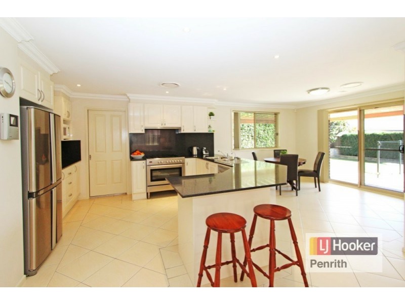 6 Burlington Street, Claremont Meadows NSW 2747