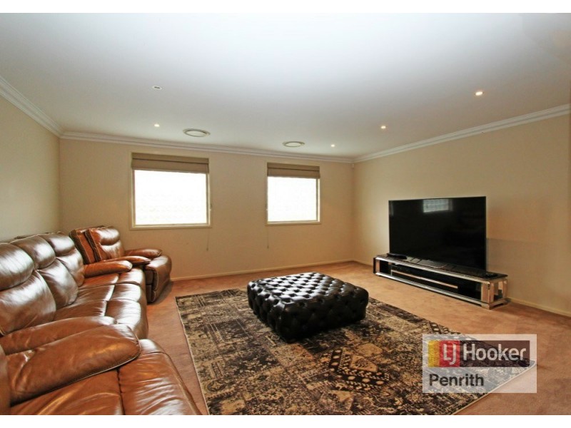 6 Burlington Street, Claremont Meadows NSW 2747