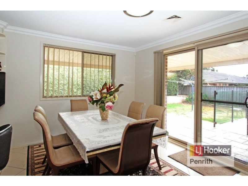 6 Burlington Street, Claremont Meadows NSW 2747