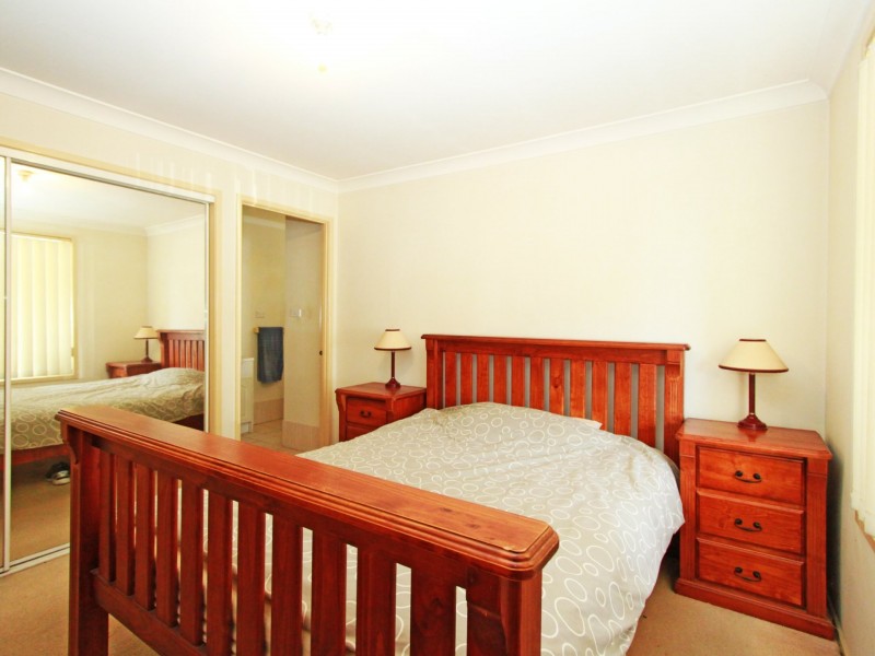 2/33 Trinity Drive, Cambridge Gardens NSW 2747