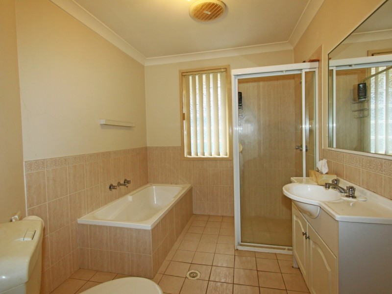 2/33 Trinity Drive, Cambridge Gardens NSW 2747