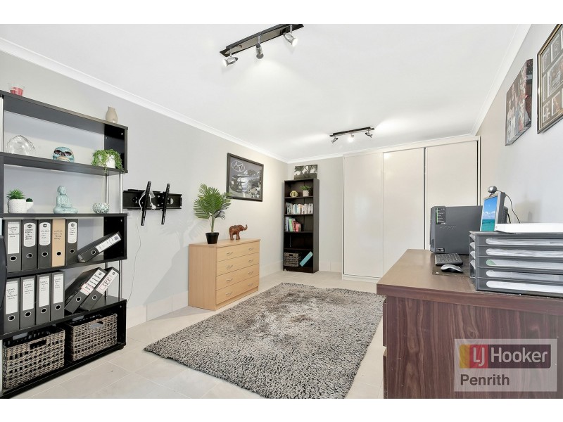 10 Eiger Place, Cranebrook NSW 2749