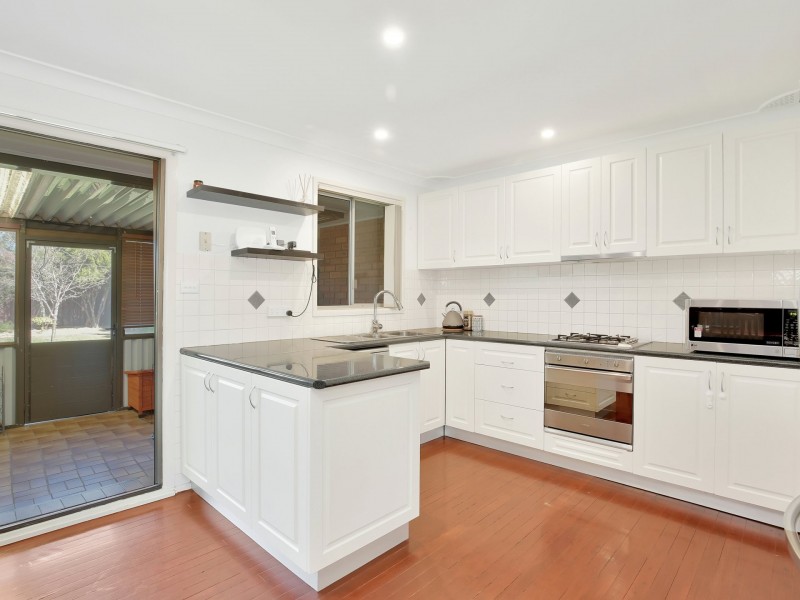 9 Samuel Foster Drive, South Penrith NSW 2750