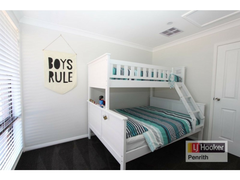 11 Selwyn Ave, Cambridge Gardens NSW 2747