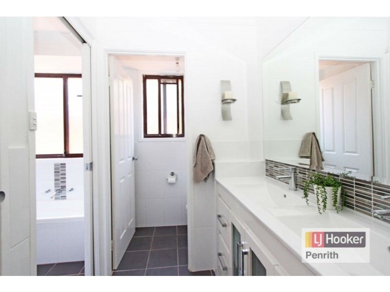 11 Selwyn Ave, Cambridge Gardens NSW 2747