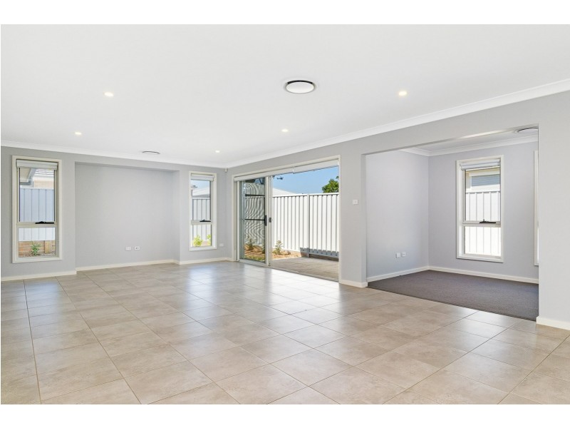 1/64 Pembroke Street, Cambridge Park NSW 2747