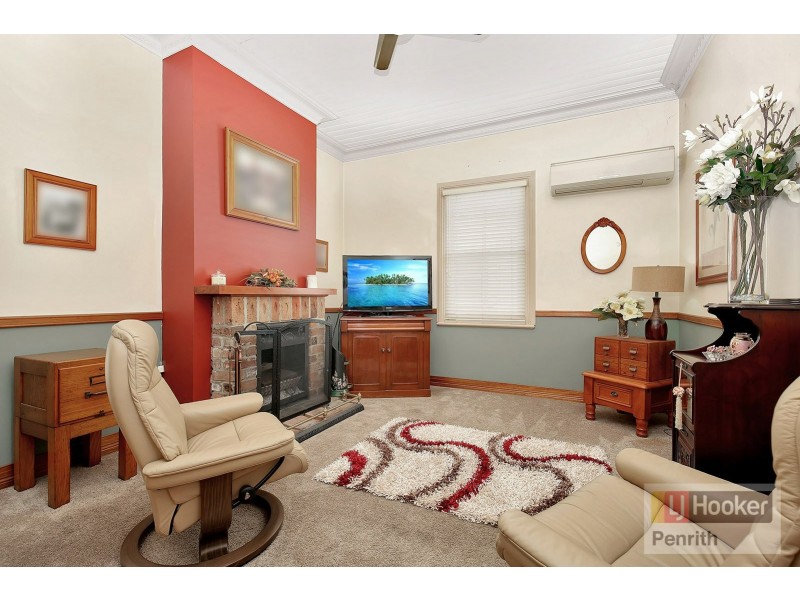 33 Lemongrove Road, Penrith NSW 2750