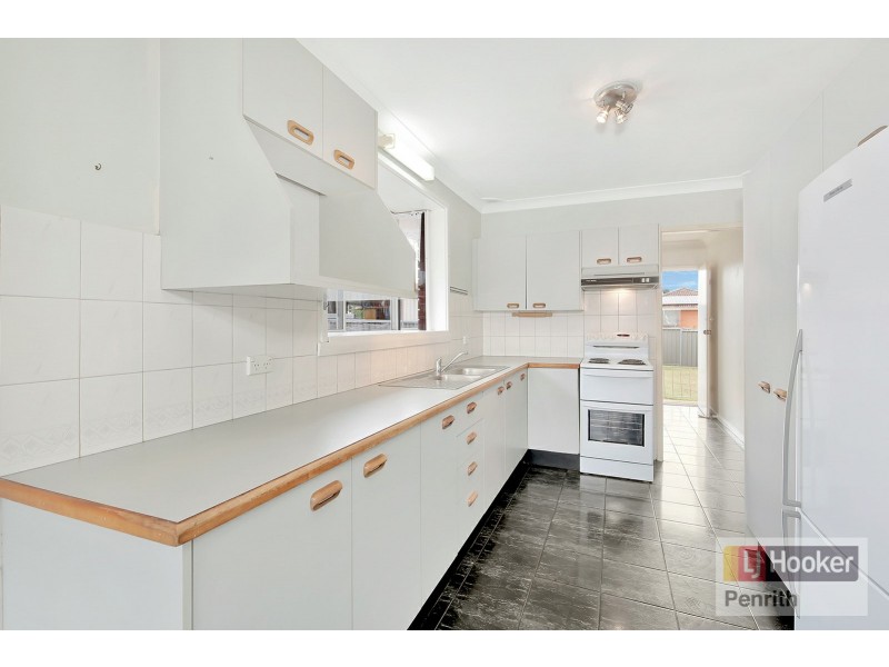13 Jordon Street, Cambridge Park NSW 2747