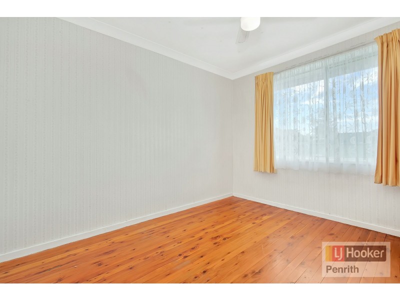 13 Jordon Street, Cambridge Park NSW 2747