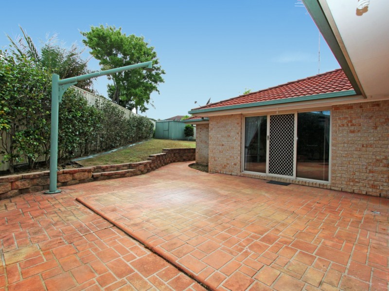 5 Dorrington Place, Glenmore Park NSW 2745