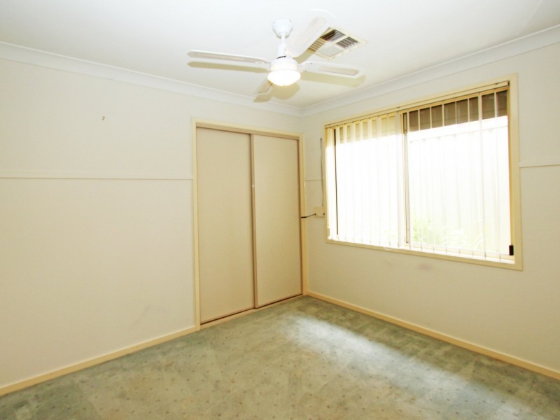 14 Yellowgum Close, Glenmore Park NSW 2745