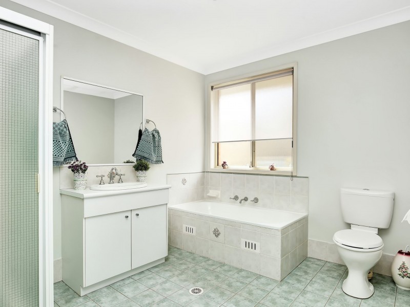 4 Edward Street, Cranebrook NSW 2749