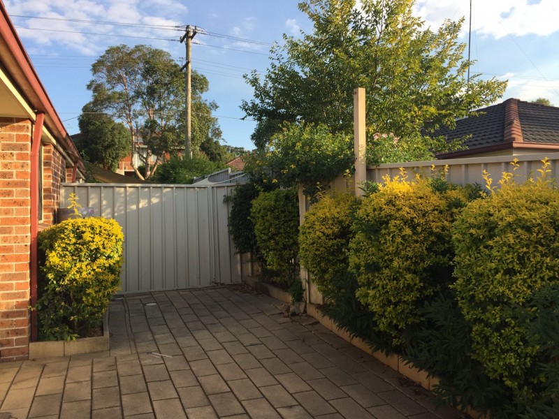 2/135 Stafford Street, Penrith NSW 2750