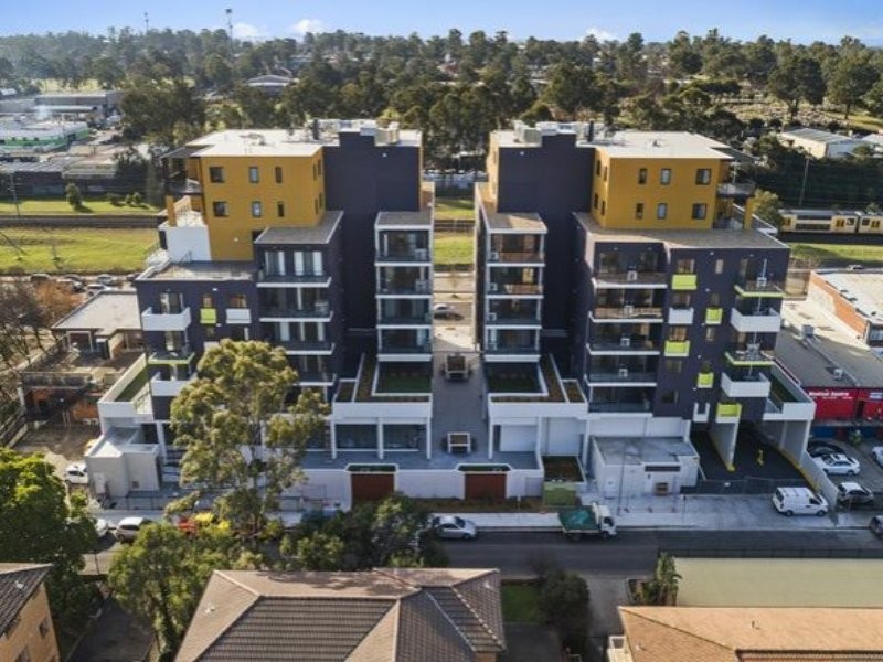 702/240-250 Great Western Highway, Kingswood NSW 2747