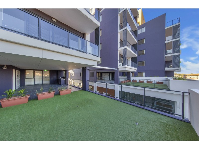 702/240-250 Great Western Highway, Kingswood NSW 2747